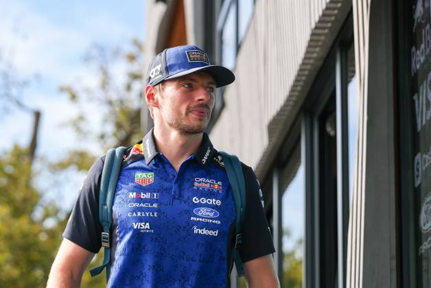 Max Verstappen (Oracle Red Bull Racing 3) kommt am Paddock an, 3 Freies Training, Grosser Preis von Italien, Motorsport, Herren, Formel 1, 05.09.2026 Monza Lombardei Italien