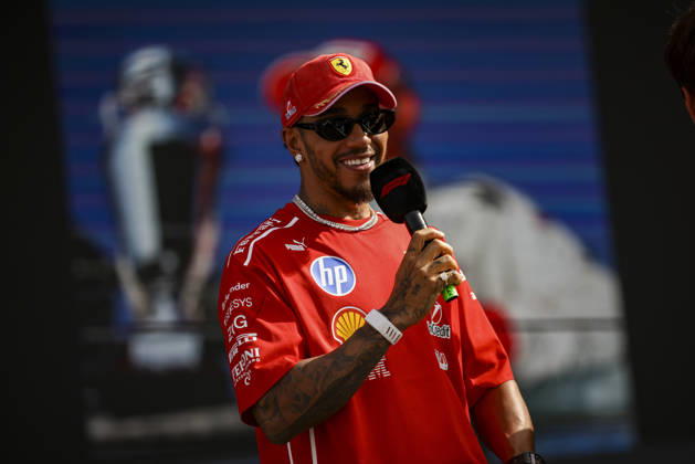 Sport Bilder des Tages F1 - ITALIAN GRAND PRIX 2026 HAMILTON Lewis (gbr), Scuderia Ferrari SF-26, portrait during the Formula 1 Gran Premio d™Italia 2026, Italian Grand Prix, 13th round of the 2026 Formula One World Championship, WM, Weltmeisterschaft from September 4 to 6, 2026 on the Autodromo Nazionale Monza, in Monza, Italy - MonzaItaly  Copyright: xXavixBonillax
