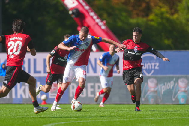 Phil Harres (Holstein Kiel, 19) GER, Holstein Kiel vs. 1. FC Nürnberg, Fußball, 2. Bundesliga, Spieltag 04, Saison 2026 2027, 05.09.2026 DFL REGULATIONS PROHIBIT ANY USE OF PHOTOGRAPHS AS IMAGE SEQUENCES AND OR QUASI-VIDEO GER, Holstein Kiel vs. 1. FC Nürnberg, Fußball, 2. Bundesliga, Spieltag 04, Saison 2026 2027, 05.09.2026 Kiel Copyright: xEibner-Pressefoto MarcelxvonxFehrnx EP_MFN