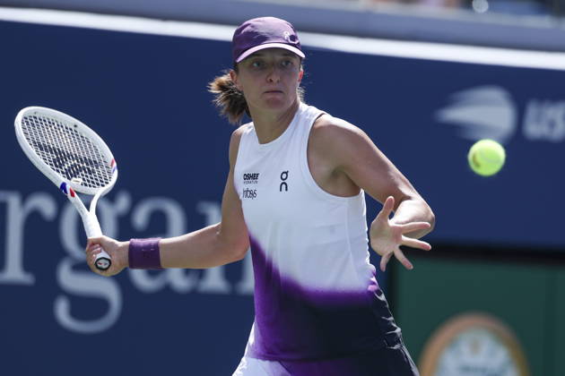 US Open tennis tournament - Day 7 Iga Swiatek of Poland in action against Marie Bouzkova of Czechia during the Women™s Singles round 3 of the US Open Tennis Championships at the USTA Billie Jean King National Tennis Center in Flushing Meadows, New York, USA, 05 September 2026. The 2026 US Open tournament runs from 23 August through 13 September. FLUSHING MEADOWS NEW YORK United States  Copyright: xSARAHxYENESELx