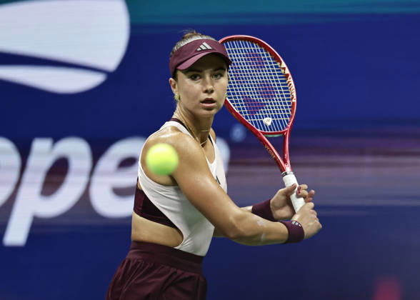Iva Jovic (USA), Damen Einzel, Ladies Singles, US Open Championships, Billie Jean King National Tennis Center, Flushing Meadows, New York, USA . Copyright: xJuergenxHasenkopfx