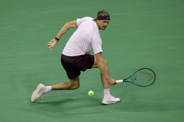 US Open tennis tournament - Day 7 Alexander Zverev of Germany in action against Alejandro Tabilo of Chile during the Men™s Singles third round of the US Open Tennis Championships in Flushing Meadows, New York, USA, 05 September 2026. FLUSHING MEADOWS NEW YORK United States  Copyright: xBRIANxHIRSCHFELDx