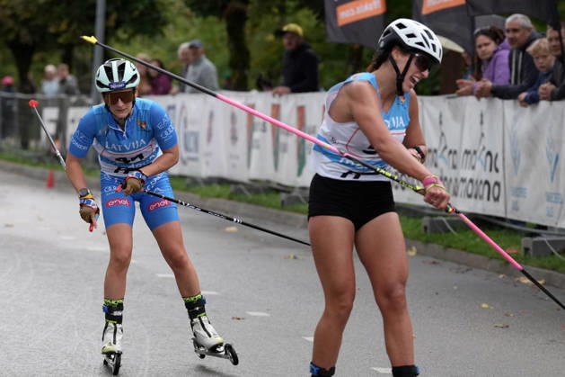Magdalena Kobielusz of Poland and Maria Eugenia Boccardi of Italy compete during the Women mass start race of the FIS Rollerski World Championships 2026 in Madona, Latvia, on September 6, 2026. Madona Latvia Copyright: xRomanxKoksarovx RKV01813.JPG