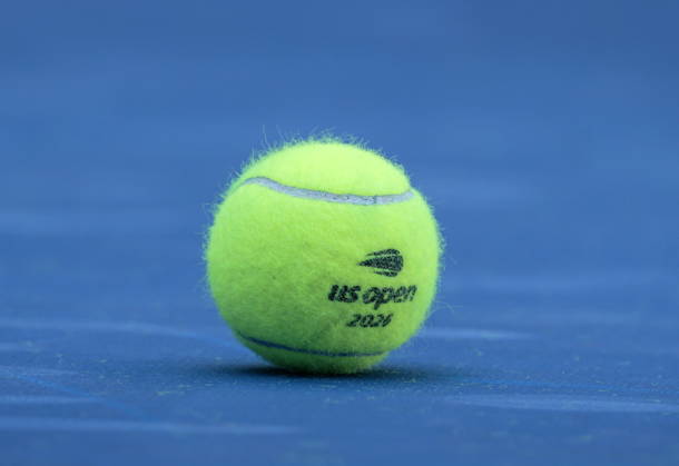 US Open tennis tournament - Day 9 An official US Open tennis ball lies on the court before the Women s Singles round 4 of the US Open Tennis Championships at the USTA Billie Jean King National Tennis Center in Flushing Meadows, New York, USA, 07 September 2026. The 2026 US Open tournament runs from 23 August through 13 September. FLUSHING MEADOWS NEW YORK United States  Copyright: xCRISTOBALxHERRERA-ULASHKEVICHx