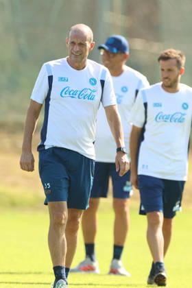 SSC Napoli Training Session Massimiliano Allegri, coach of Napoli, during a training session ahead of the UEFA Champions League 2026 27 at the Napoli training center in Castel Volturno, Italy, on September 8, 2026. Castel Volturno Napoli Italy  Copyright: xCiroxDexLucax originalFilename:deluca-sscnapol260908_npx12
