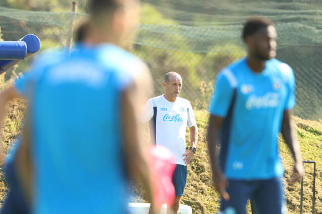 SSC Napoli Training Session Massimiliano Allegri, coach of Napoli, during a training session ahead of the UEFA Champions League 2026 27 at the Napoli training center in Castel Volturno, Italy, on September 8, 2026. Castel Volturno Napoli Italy  Copyright: xCiroxDexLucax originalFilename:deluca-sscnapol260908_npCjJ