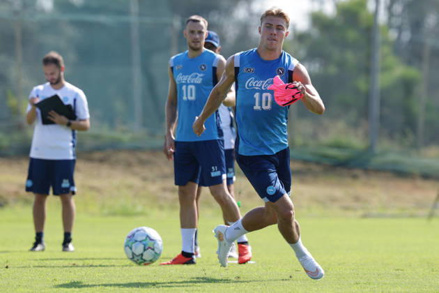 Napoli™s Rasmus Hojlund During training at the SSC Napoli sports center, Champions League Napoli - Arsenal Castel Volturno (CE) on September 08 , 2026 Copyright: xAlessandroxGarofalo LaPressex