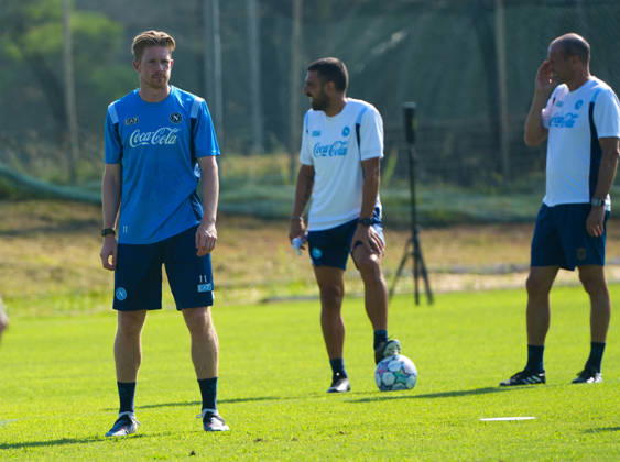 September 8, 2026, Castelvolturno, Campania, ITALIA: Kevi De Bruyne of SSC Napoli Durante lÃ¢â‚¬â ¢allenamento pre partita Champions League tra Napoli ed Arsenal a Castelvolturno del 08 09 2026 Castelvolturno ITALIA - ZUMAs236 20260908_aap_s236_020 Copyright: xFabioxSassox