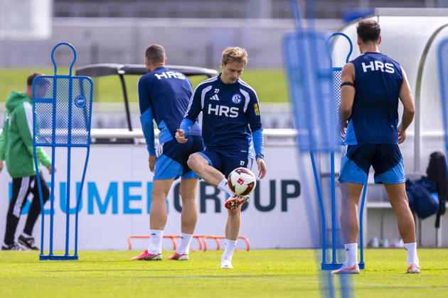 08.09.2026, Fussball, Training des FC Schalke 04. Finn Porath (FC Schalke 04). Gelsenkirchen Trainingsgelände FC Schalke 04 NRW Deutschland xRHR-FOTO YYx Copyright: RHR-FOTOx RHR-FOTO YY