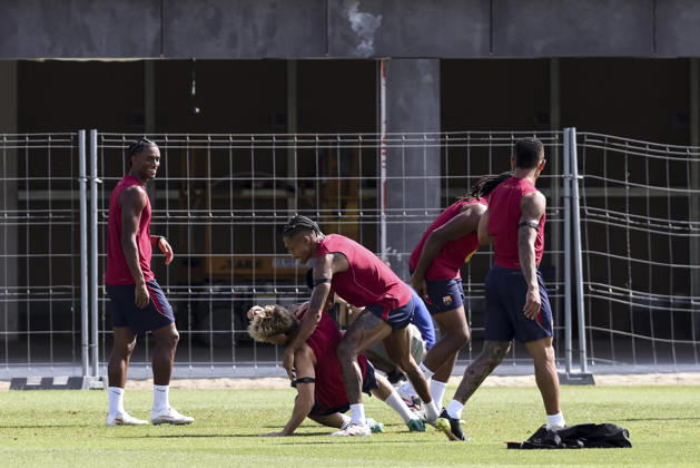 September 8, 2026, Sant Joan Despi, Barcelona, Spain: Raphinha and Fermin Lopez during the training day of FC Barcelona, Barca ahead UEFA Champions League 2026 27, football match against Feyenoord at Ciutat Esportiva Joan Gamper on September 08, 2026 in Sant Joan Despi, Barcelona, Spain. FC Barcelona Training And press conference, PK, Pressekonferenz - UEFA Champions League 2026 27  - ZUMAa181 20260908_zaa_a181_015 Copyright: xJavierxBorregox