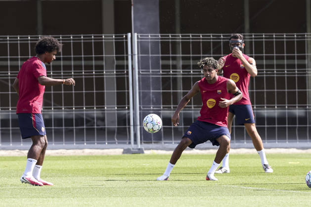 September 8, 2026, Sant Joan Despi, Barcelona, Spain: Lamine Yamal during the training day of FC Barcelona, Barca ahead UEFA Champions League 2026 27, football match against Feyenoord at Ciutat Esportiva Joan Gamper on September 08, 2026 in Sant Joan Despi, Barcelona, Spain. FC Barcelona Training And press conference, PK, Pressekonferenz - UEFA Champions League 2026 27  - ZUMAa181 20260908_zaa_a181_016 Copyright: xJavierxBorregox