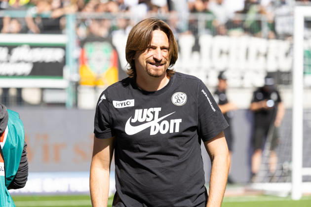 Mönchengladbach, Deutschland 03. Mai 2026: 1. BL - 2026 2027 - Sp. 2 - Borussia Mönchengladbach gegen SV Elversberg Im Bild: Trainer Vincent Wagner (SV) DFL DFB regulations prohibit any use of photographs as image sequences and or quasi-video. ista-Borussia Park Nordrhein Westfalen Copyright: xFotostandx xGörtzx