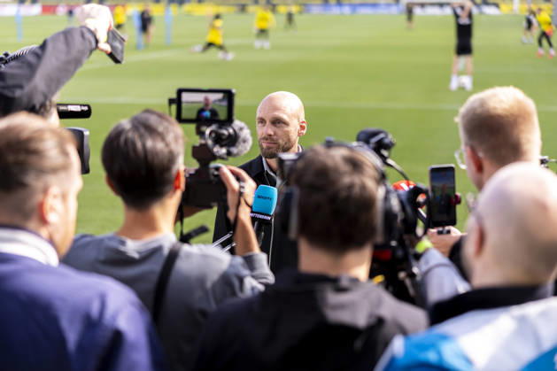 10.09.2026, Fussball, Training von Borussia Dortmund. Medienrunde mit Sportdirektor Ole Book (Borussia Dortmund). Dortmund Trainingsgelände des BVB NRW Deutschland xRHR-FOTO DEx Copyright: DennisxEwert RHR-FOTOx RHR-FOTO DE