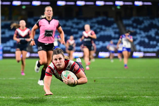 NRLW ROOSTERS BULLDOGS, Jessica Sergis of the Roosters scores a try during the NRLW Round 11 match between the Sydney Roosters and the Canterbury-Bankstown Bulldogs at Allianz Stadium in Sydney, Thursday, September 10, 2026. ( NO ARCHIVING, EDITORIAL USE ONLY SYDNEY NEW SOUTH WALES AUSTRALIA WIN STADIUM  Copyright: xDEANxLEWINSx 20260910148650453587