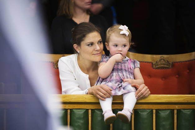 Kronprinsessan Victoria och prinsessan Estelle pa VIP-läktaren i finalen under tennisturneringen Stockholm Open den 20 oktober 2013 i Stockholm. Stockholm Sverige Copyright: xJoelxMarklundx