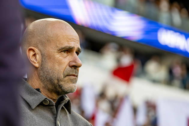 EINDHOVEN - PSV coach Peter Bosz during the UEFA Champions League match between PSV and Shakhtar Donetsk at Philips Stadion on 10 September 2026 in Eindhoven, Nederland. (Photo by DeFodi Images) -