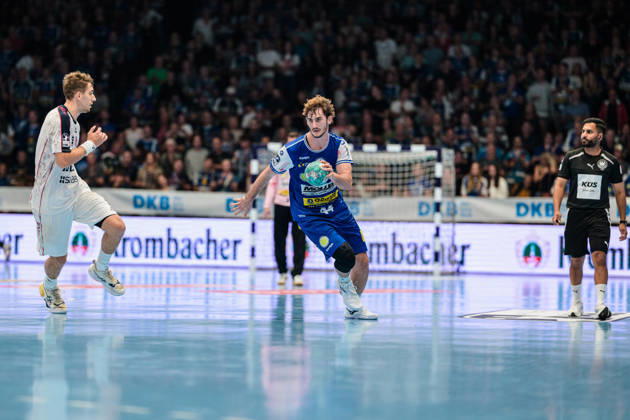 Stephan Seitz (ThSV Eisenach, 44), Nikola Vlahovic (SG BBM Bietigheim, 03) GER, ThSV Eisenach gegen SG BBM Bietigheim, 1. Opel Handballbundesliga, Handball, 4.Spieltag, Saison 2026 2027, 19.00 Uhr, 10.09.2026 GER, ThSV Eisenach gegen SG BBM Bietigheim, 1. Opel Handballbundesliga, Handball, 4.Spieltag, Saison 2026 2027, 19.00 Uhr, 10.09.2026 Eisenach Copyright: xMartinxHerbstx