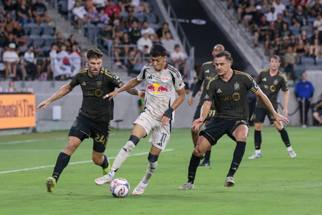 September 9, 2026, Los Angeles, California, USA: Jorge Ruvalcaba 11 of the New York Red Bulls is challenged by Ryan Hollingshead 24 and Aaron Long 33 of the LAFC during a regular season MLS, Fussball Herren, USA game on Wednesday September 9, 2026 at the BMO Stadium in Los Angeles, California. LAFC defeats Red Bulls, 2-0. DOUGLAS CUELLAR FOTOGRID PI LAFC Defeats Red Bulls, 2-0 - ZUMAp124 20260909_zaa_p124_031 Copyright: xDouglasxCuellarx