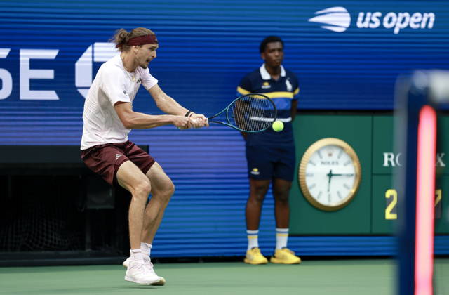 US Open tennis tournament - Day 13 Alexander Zverev of Germany hits the winning shot on match point against Karen Khachanov of Russia during the Men s Singles semi-finals at the US Open Tennis Championships at the USTA Billie Jean King National Tennis Center in Flushing Meadows, New York, USA, 11 September 2026. The 2026 US Open tournament runs from 23 August to 13 September. FLUSHING MEADOWS NEW YORK United States Copyright: xCRISTOBALxHERRERA-ULASHKEVICHx