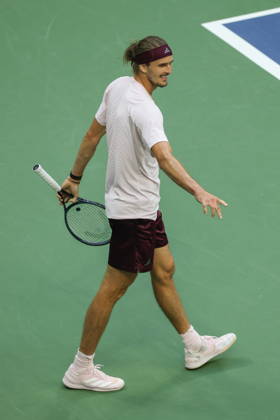 US Open tennis tournament - Day 13 Alexander Zverev of Germany reacts after defeating Karen Khachanov of Russia during the Men s Singles semi-finals at the US Open Tennis Championships at the USTA Billie Jean King National Tennis Center in Flushing Meadows, New York, USA, 11 September 2026. The 2026 US Open tournament runs from 23 August to 13 September. FLUSHING MEADOWS NEW YORK United States Copyright: xBRIANxHIRSCHFELDx