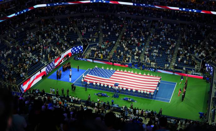Tha US national anthem is sung as the Stars and Stripes flag is unfurled ahead of the start of play in the semi final between Ben Shelton and Frances Tiafoe 2026 US Open, Day Thirteen, USTA Billie Jean King National Tennis Center, New York, USA - 11 Sep 2026New York USTA Billie Jean King National T New York (NY) United States of America EDITORIAL USE ONLY No use with unauthorised audio, video, data, fixture lists, club league logos or live services. Online in-match use limited to 120 images, no video emulation. No use in betting, games or single club league player publications. Copyright: xJavierxGarcia Shutterstockx 17140162ag