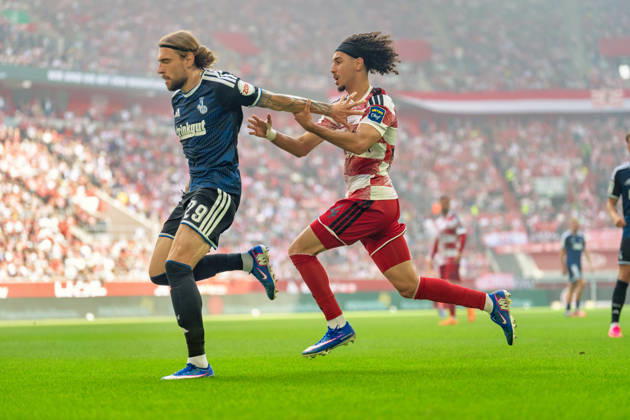 Joshua Bitter (MSV Duisburg, 29) und Anas Slimani (Fortuna Düsseldorf, 34) im Zweikampf Fortuna Duesseldorf vs. MSV Duisburg, Fussball, 3.Liga, 05.Spieltag, Saison 2026 27, 12.09.2026, DFL REGULATIONS PROHIBIT ANY USE OF PHOTOGRAPHS AS IMAGE SEQUENCES AND OR QUASI-VIDEO, Fortuna Duesseldorf vs. MSV Duisburg, Fussball, 3.Liga, 5.Spieltag, Saison 2026 27, 12.09.2026 Düsseldorf Copyright: xEibner-Pressefoto LukasxBaldygax EP_LBA