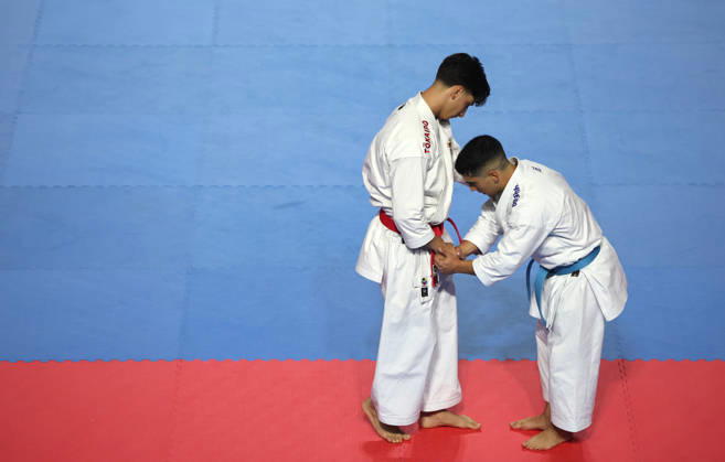 REPRO FREE *PRESS RELEASE NO REPRODUCTION FEE* EDITORIAL USE ONLY 2026 ONAKAI Karate Irish Open, Ireland National Indoor Arena, Blanchardstown 12 9 2026 A view of competitors shaking hands after competition A view of competitors shaking hands after competition 12 9 2026  Copyright: xx JR1W0112
