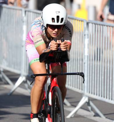 RECORD DATE NOT STATED 2026 IRONMAN 70.3 Weltmeisterschaft Nizza - Bianca Bogen Athleten beim Wettkampf der VinFast IRONMAN 70.3 Weltmeisterschaft 2026 in Nizza, Frankreich. Nizza Promenade des Anglais Alpes-Maritimes Provence-Alpes-Côte d Azur France