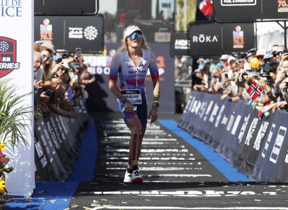 Ironman 70.3 femmes PHOTOPQR NICE MATIN Dylan Meiffret ; Nice ; 12 09 2026 ; Premier jour féminin de l Ironman 70.3 a Nice ICI : la niçoise Marjolaine Pierré arrive a la 5e place - Nice, France, September 12, 2026. The first day of the 2026 IRONMAN 70.3 World Championship, WM, Weltmeisterschaft in Nice, dedicated to the women’s race. Professional women started at 7 a.m. from Plage des Ponchettes, followed by age-group competitors. The triathlon consists of a 1.9 km swim, a 90 km bike course through the Alpes-Maritimes and a 21.1 km run along the Promenade des Anglais. Nice France  Copyright: xPHOTOPQR NICExMATIN MAXPPPxDylanxMeiffretx 20260912NIM8679 20260912NIM8679