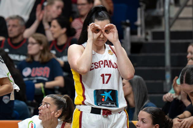 Spain v USA: Semifinal - FIBA Women s Basketball World Cup Germany 2026 Megan Gustafson plays during the FIBA Women s Basketball World Cup 2026 semi-finals match between Spain and the United States in Berlin, Germany, on September 12, 2026. Berlin Germany  Copyright: xMarcinxGolbax originalFilename:golba-spainvus260912_npHrU.jpg