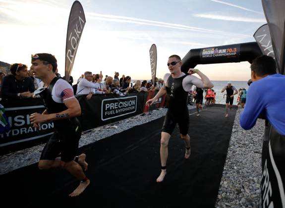 Ironman 70.3 masculin PHOTOPQR NICE MATIN Dylan Meiffret ; Nice ; 13 09 2026 ; Ironman 70.3 masculin, départ natation et, sortie d eau. Vélo départ Nice; September 13, 2026; Men s Ironman 70.3: swim start and swim exit; bike start. Nice France  Copyright: xPHOTOPQR NICExMATIN MAXPPPxDylanxMeiffretx 20260913NIM1614 20260913NIM1614