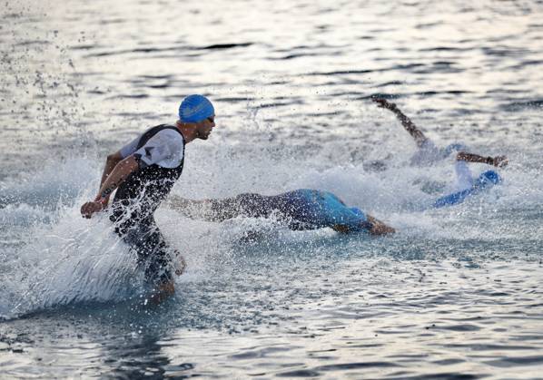 Ironman 70.3 masculin PHOTOPQR NICE MATIN Dylan Meiffret ; Nice ; 13 09 2026 ; Ironman 70.3 masculin, départ natation et, sortie d eau. Vélo départ Nice; September 13, 2026; Men s Ironman 70.3: swim start and swim exit; bike start. Nice France  Copyright: xPHOTOPQR NICExMATIN MAXPPPxDylanxMeiffretx 20260913NIM1629 20260913NIM1629