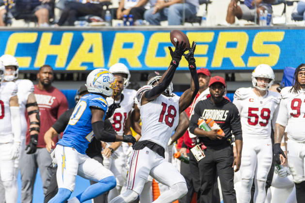 September 13, 2026, Inglewood, California, USA: Arizona Cardinals wide receiver Marvin Harrison Jr. (18) makes a catch against Los Angeles Chargers cornerback Cam Hart (20) during an NFL, American Football Herren, USA football game, in Inglewood, Calif. on Sunday 13, 2026. Inglewood USA - ZUMAc68_ 20260913_zaf_c68_041 Copyright: xRingoxChiux