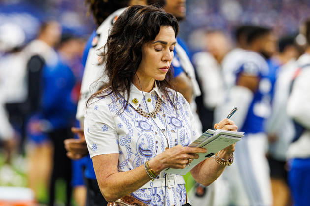 Sep 13, 2026; Indianapolis, IN, USA; Indianapolis Colts Owner & CEO Carlie Irsay-Gordon takes notes during NFL, American Football Herren, USA game action against the Baltimore Ravens at Lucas Oil Stadium. Mandatory Credit: -Cal Media - ZUMAc04_ 20260913_zma_c04_693 Copyright: xJohnxMersitsx