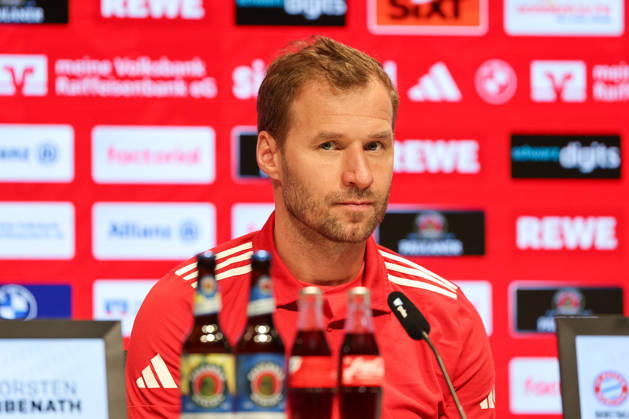 Anton Gavel (FC Bayern Basketball, Chef-Trainer) bei der Pressekonferenz, GER, FC Bayern Basketball, Saisoneroeffnungs-Pressekonferenz, Saison 2026 2027, 15.09.2026, GER, FC Bayern Basketball, Saisoneroeffnungs-Pressekonferenz, Saison 2026 2027, 15.09.2026 Muenchen Copyright: xEibner-Pressefoto JennixMaulx EP_JML