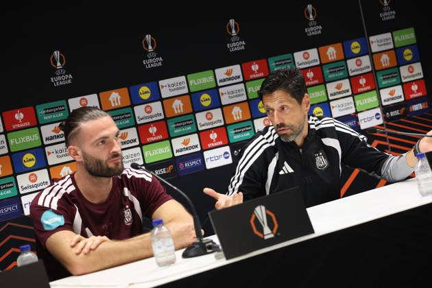 Anderlecht s Leo Petrot and Anderlecht s head coach Vitor Bruno pictured during a press conference, PK, Pressekonferenz of Belgian soccer team RSC Anderlecht ahead of the game against French club Olympique Lyonnais, Tuesday 15 September 2026 in Brussels, for the first day (out of 8) of the league phase of the UEFA Europa League phase. VIRGINIExLEFOUR  x0866920476stx