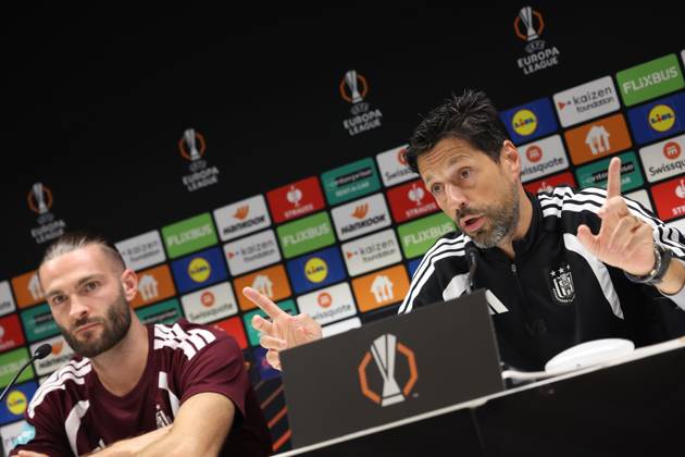 Anderlecht s Leo Petrot and Anderlecht s head coach Vitor Bruno pictured during a press conference, PK, Pressekonferenz of Belgian soccer team RSC Anderlecht ahead of the game against French club Olympique Lyonnais, Tuesday 15 September 2026 in Brussels, for the first day (out of 8) of the league phase of the UEFA Europa League phase. VIRGINIExLEFOUR  x0866921071stx