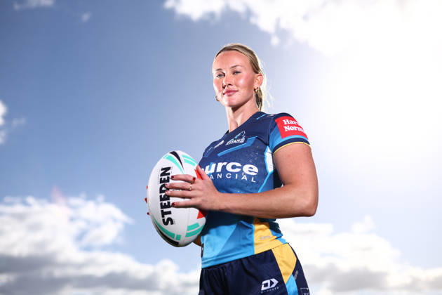NRLW TITANS MEDIA SESSION, Jaime Chapman poses for a photograph during a Gold Coast Titans NRLW media oppertunity, at Titans HQ, Parkwood, Thursday, September 17, 2026. ( NO ARCHIVING GOLD COAST QUEENSLAND Australia  Copyright: xJASONxO™BRIENx 20260917177734298715