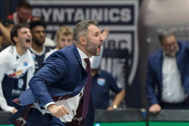 Vladimir Jovanovic (MBC, Head Coach), Syntainics MBC vs. Science City Jena, BBL, Basketball Männer, 1. Bundesliga, 2. Spieltag, Saison 2026 27, 25.09.2026. Weißenfels Stadthalle Sachsen-Anhalt Deutschland
