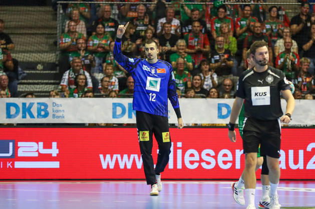 26.09.2026, xgox, Handball - Opel HBL SC Magdeburg - SG BBM Bietigheim emspor, v.l. Matej Mandic (Magdeburg, 12) Jubelt ueber gehaltenen Ball, abgewehrt, gehalten, Torhueter Magdeburg