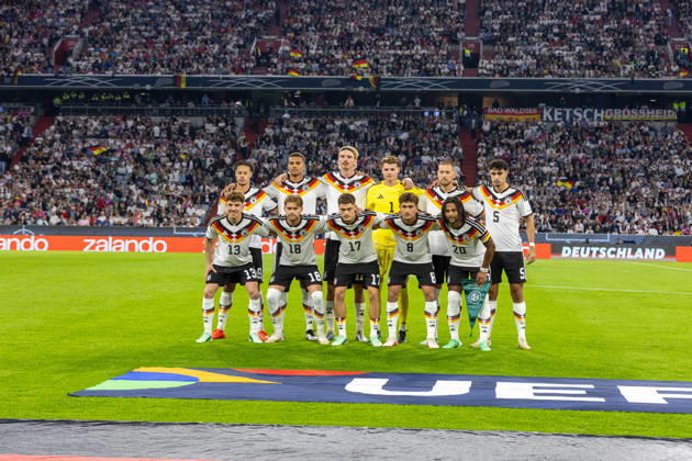 Fussball: UEFA Nations League 2026 - 2027, 3. Spieltag - Deutschland vs Serbien - Allianz-Arena (München) : Mannschaftsfoto, Totale Copyright: xMichellexLukax