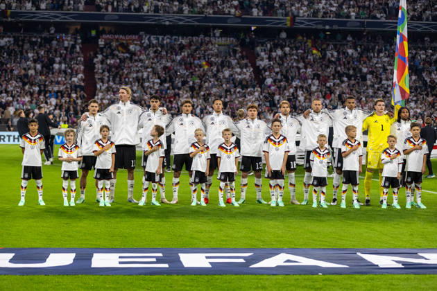 Fussball: UEFA Nations League 2026 - 2027, 3. Spieltag - Deutschland vs Serbien - Allianz-Arena (München) : Mannschaftsfoto, Totale Copyright: xMichellexLukax