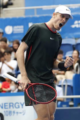October 3, 2026, Tokyo, Japan: Denis Shapovalov (Canada) reacts against Alejandro Tabilo (Chile) during their Round of 16 match at the Kinoshita Group Japan Open Tennis Championships at Ariake Colosseum in Tokyo. The tournament runs from September 29 to October 6. Shapovalov won 7-5, 3-6, 6-4. Tokyo Japan - ZUMAm191 20261003_aap_m191_018 Copyright: xRodrigoxReyesxMarinx
