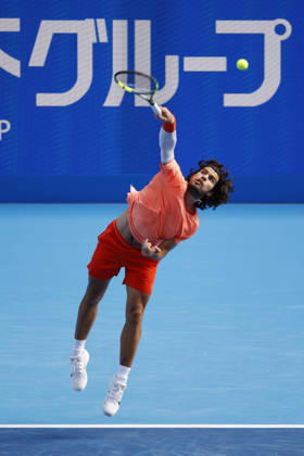 October 3, 2026, Tokyo, Japan: Carlos Alcaraz (Spain) serves against Matteo Arnaldi (Italy) during their Round of 16 match at the Kinoshita Group Japan Open Tennis Championships at Ariake Colosseum in Tokyo. The tournament runs from September 29 to October 6. Alcaraz won 7-6(6), 6-1. Tokyo Japan - ZUMAm191 20261003_aap_m191_029 Copyright: xRodrigoxReyesxMarinx
