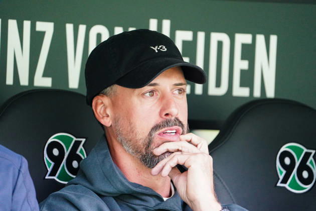 Deutschland: Fussball Testspiel Vereine 2026 2027, Freundschaftsspiel - Hannover 96 vs SC Verl - Heinz von Heiden Arena (Hannover): Portraitfoto, Portrait, Einzelaufnahme, Porträt Sandro Wagner (Trainer Hannover 96) Copyright: xAymanxAlahmedx