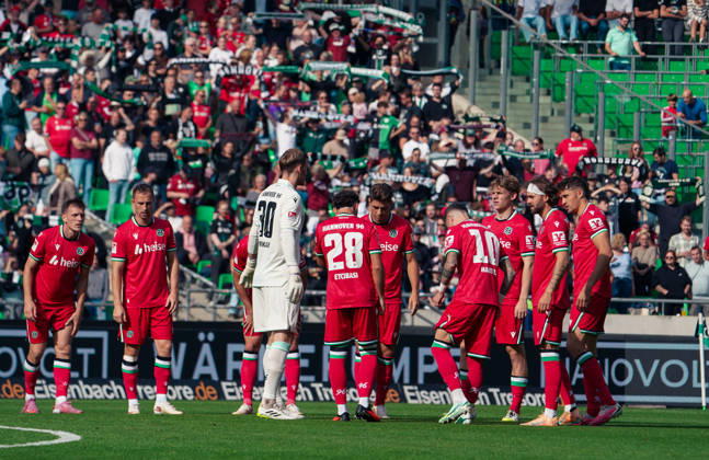 Deutschland: Fussball Testspiel Vereine 2026 2027, Freundschaftsspiel - Hannover 96 vs SC Verl - Heinz von Heiden Arena (Hannover): Mannschaftsfoto, Totale Hannover 96 Hannover Copyright: xAymanxAlahmedx