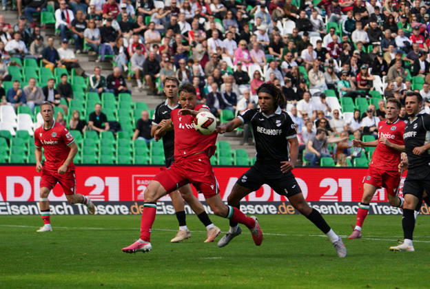 Deutschland: Fussball Testspiel Vereine 2026 2027, Freundschaftsspiel - Hannover 96 vs SC Verl - Heinz von Heiden Arena (Hannover): Torchance Benedikt Pichler (Hannover 96, 11) Copyright: xAymanxAlahmedx