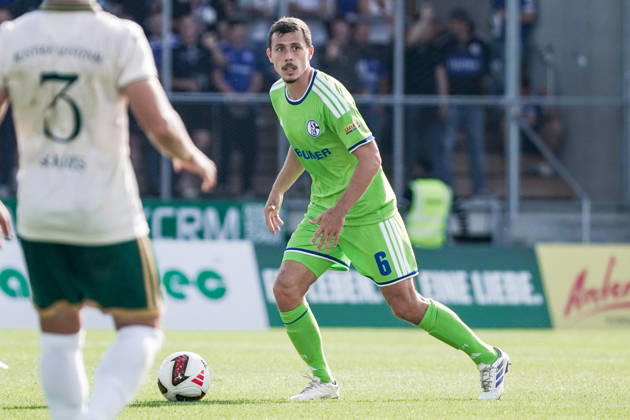Fussball: Österreich: Testspiel 2025 2026 - 03.10.2026 - SC Austria Lustenau vs. FC Schalke 04 - SUN MINIMEAL Arena (Lustenau, Österreich); Ron Schallenberg (Schalke 04) Copyright: xLUKAxKOLANOVICx