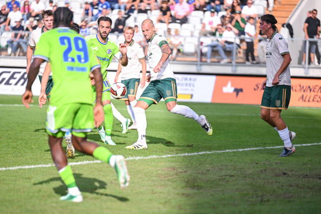 03.10.2026, Fussball, Saison 2026 2027, Testspiel, SC Austria Lustenau - FC Schalke 04, Kenan Karaman (FC Schalke 04) xRHR-FOTO YYx Copyright: KROEGER RHR-FOTOx RHR-FOTO YY