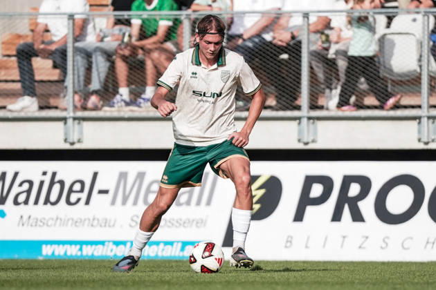 Fussball: Österreich: Testspiel 2025 2026 - 03.10.2026 - SC Austria Lustenau vs. FC Schalke 04 - SUN MINIMEAL Arena (Lustenau, Österreich); Robin Voisine (Austria Lustenau) Copyright: xLUKAxKOLANOVICx